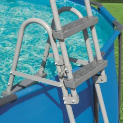 Bestway Zwembadtrap (122 Cm)^ Zwembaden