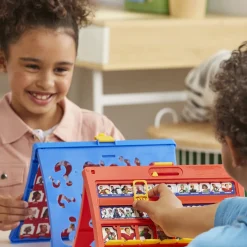 Hasbro Gaming Wie Is Het?^ Houten Speelgoed