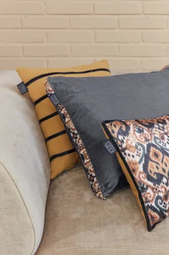 KAAT Amsterdam Sierkussen Kensi (30X50 Cm) New