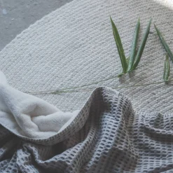 Koeka Oslo Plaid Wafel En Teddy Clay/Pebble (140X200 Cm) Online