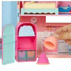 L.O.L. Surprise! Squish Sand Magic House Met Tot^ Poppen