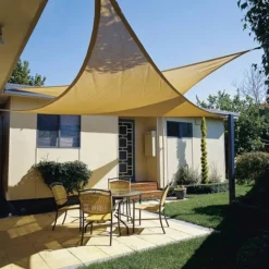 NC Outdoor Schaduwdoek Driehoek Zand 500X500X500 Cm^ Schaduwdoeken