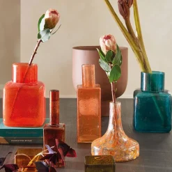 Urban Nature Culture Vaas Veli Hot